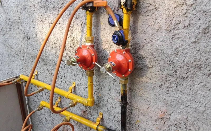 Gas Line